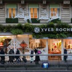 Christmas Shopping in Paris